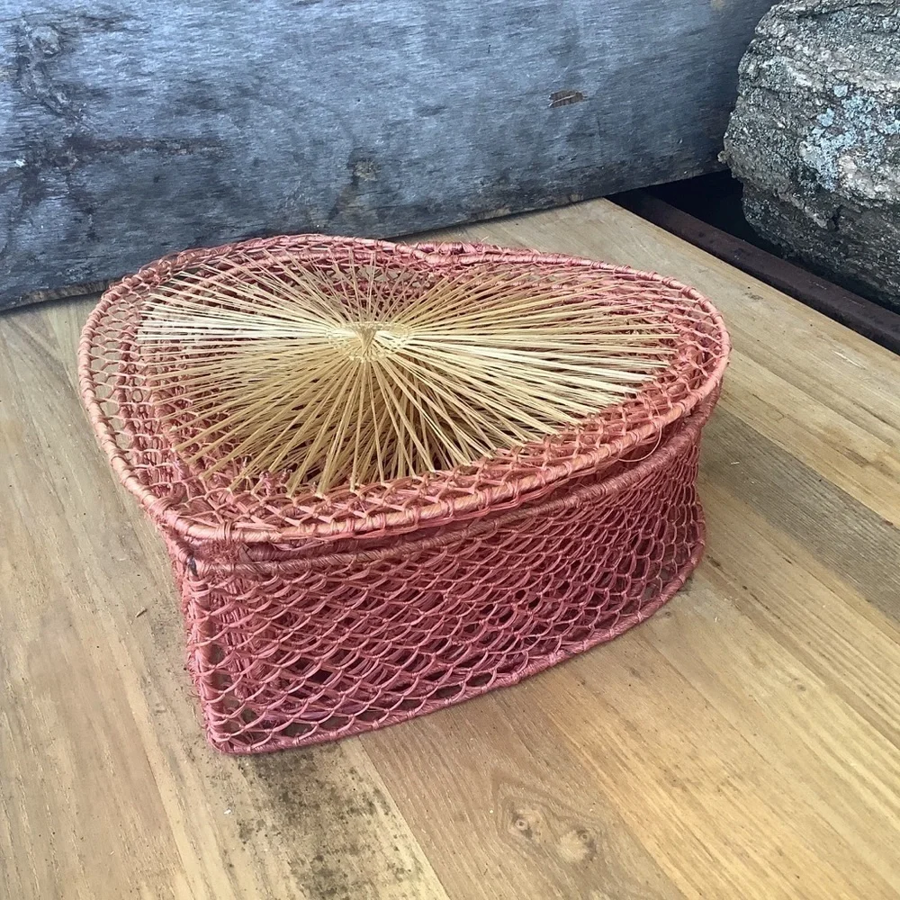 For the Love of Valentine’s Day Vintage Heart Shaped Nesting Baskets String Art